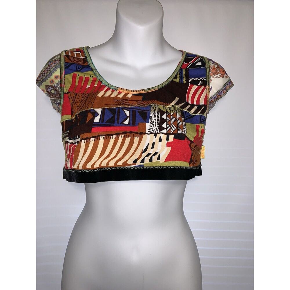 Agua Bendita printed crop top Size Large mesh Sleeve